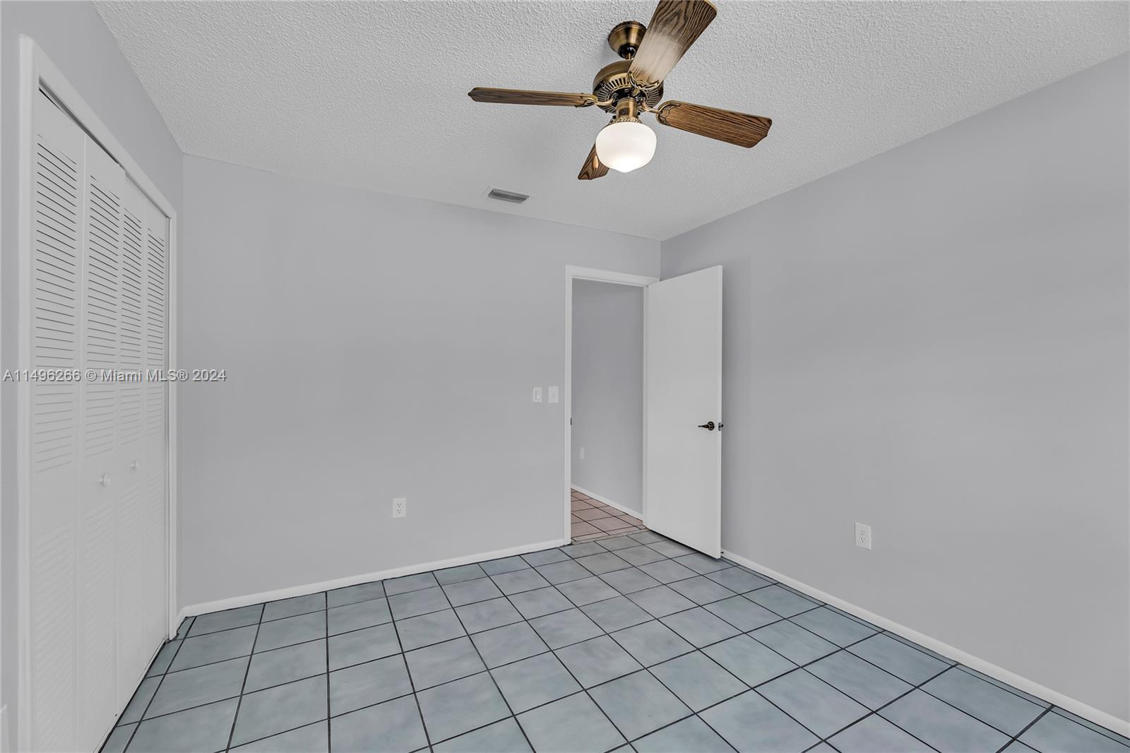 4060 NW 120th Way