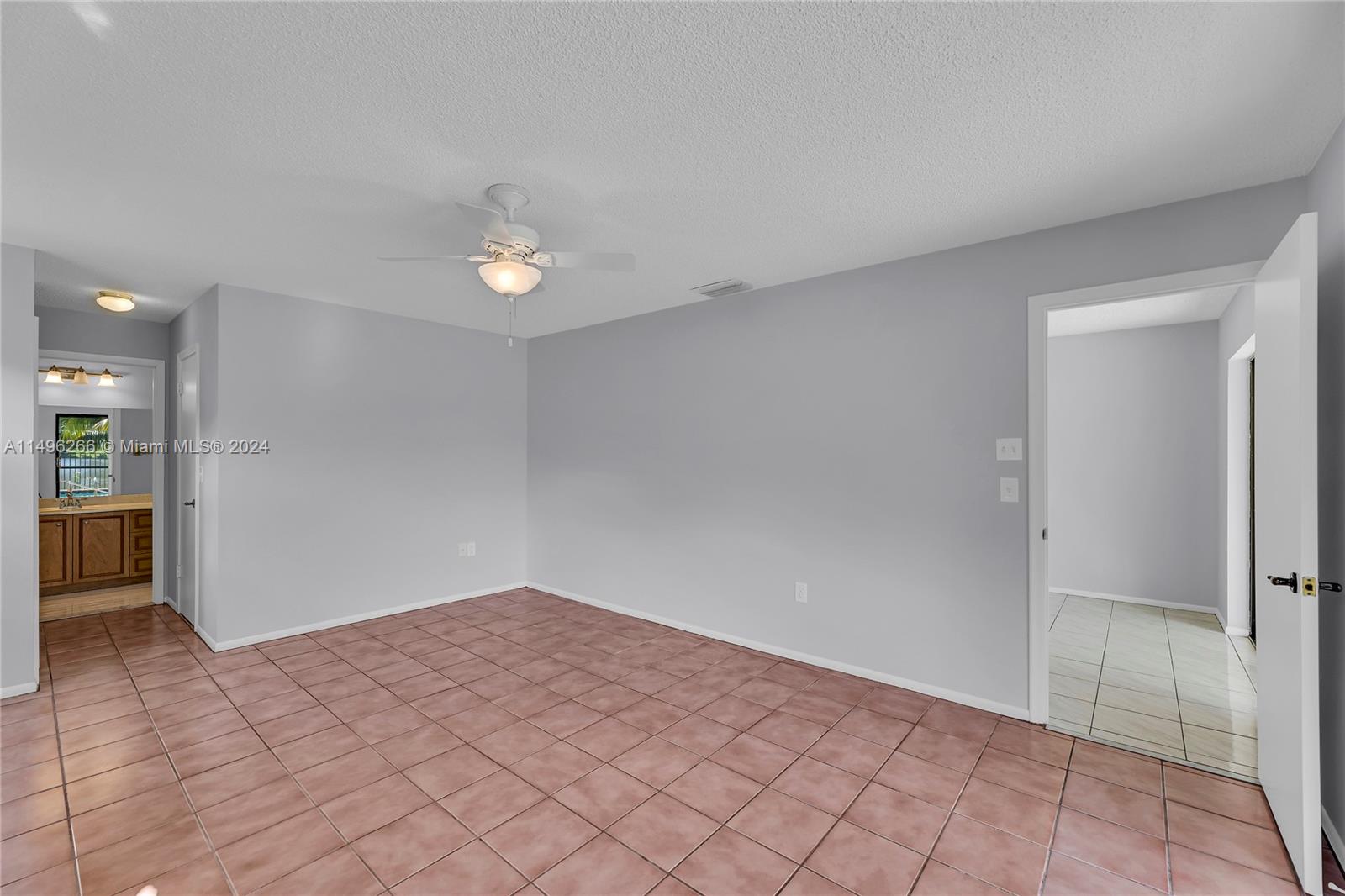 4060 NW 120th Way