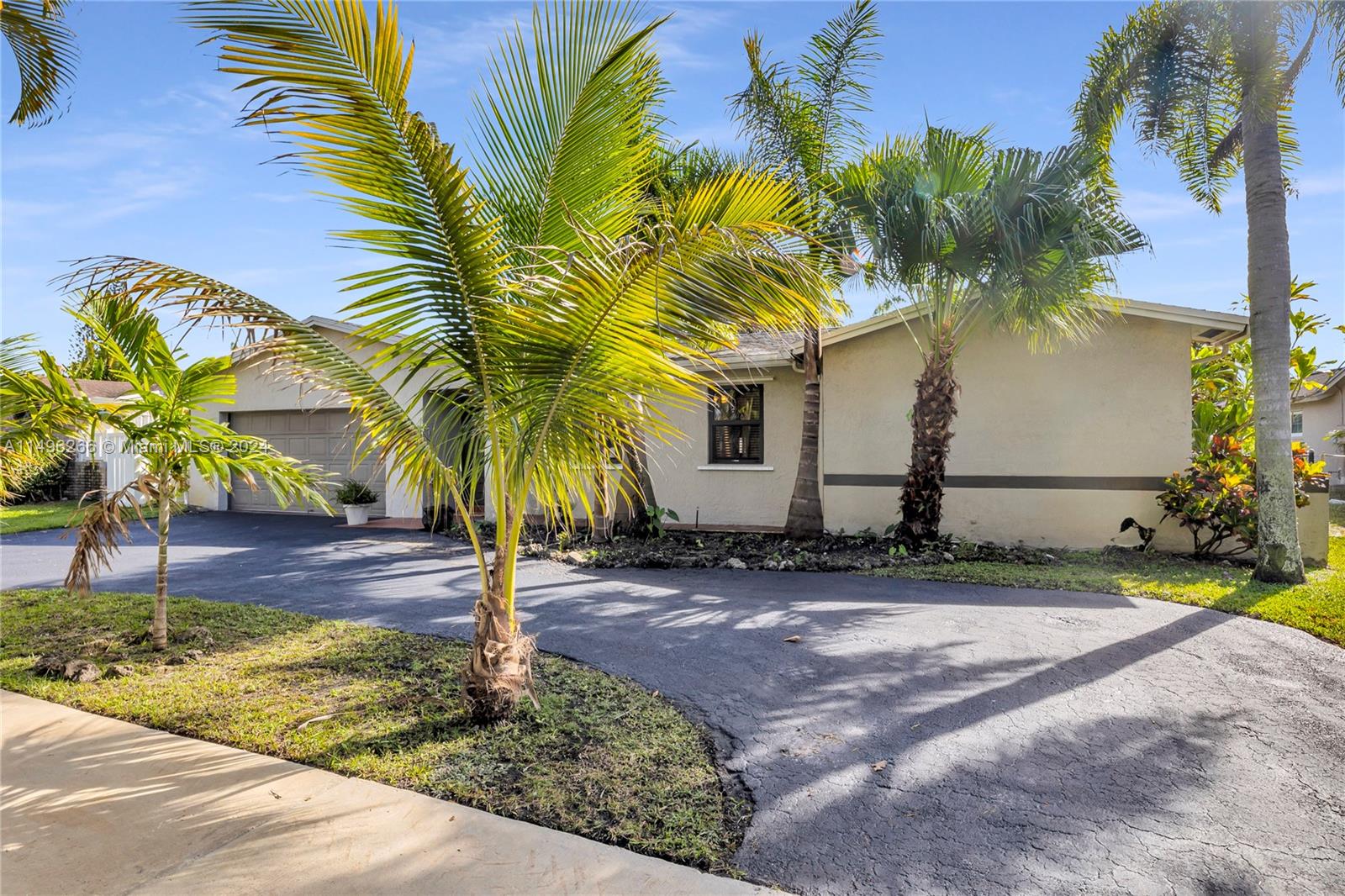 4060 NW 120th Way