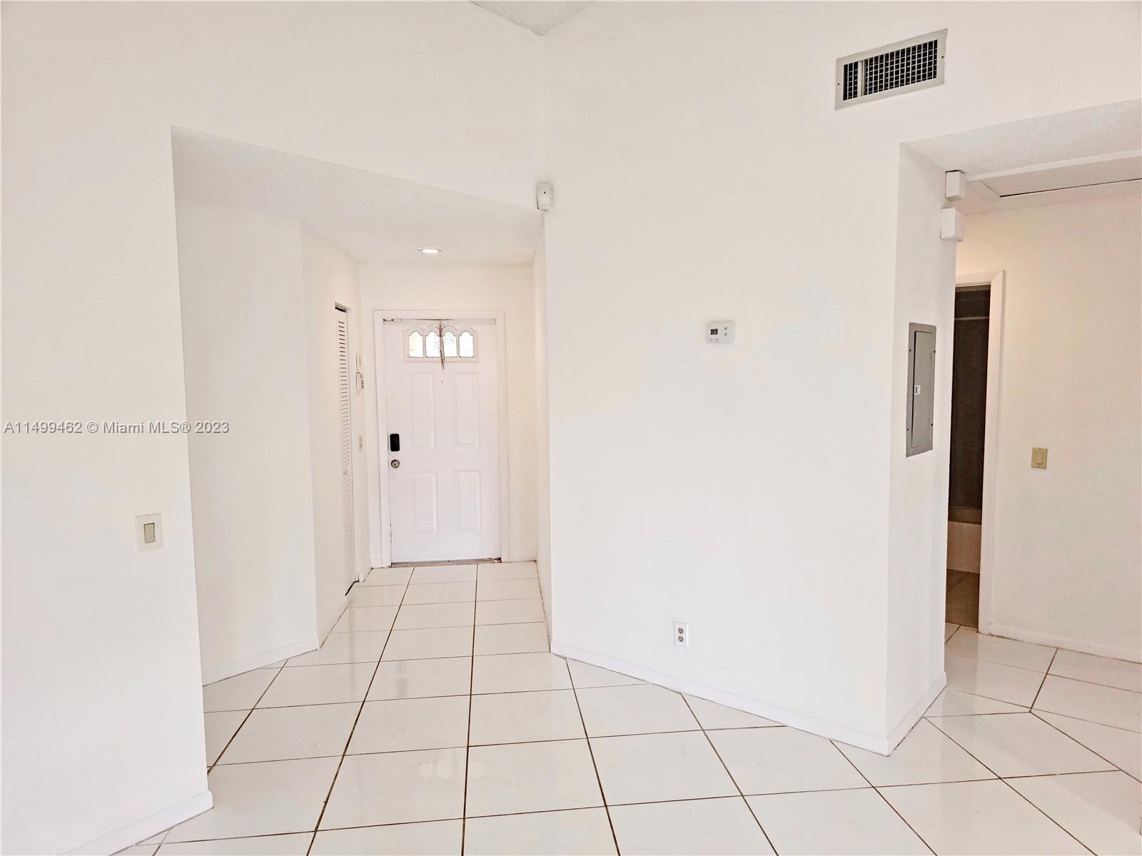 1351 Springside Dr Unit: 1351