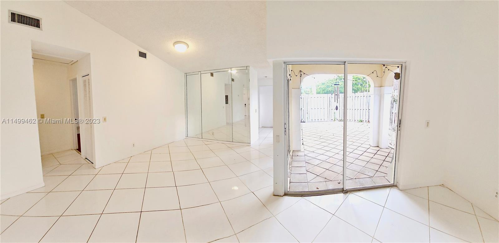 1351 Springside Dr Unit: 1351