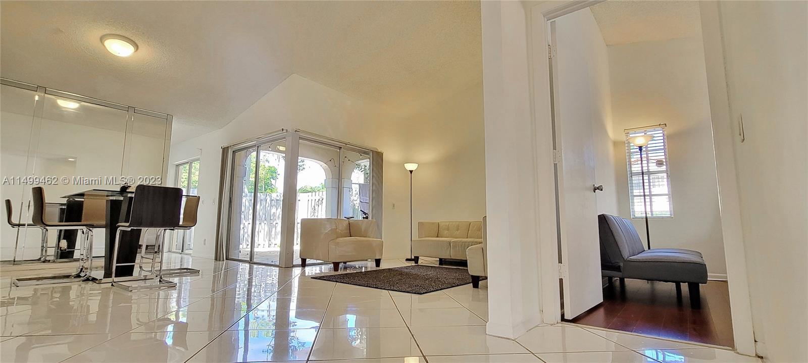 1351 Springside Dr Unit: 1351
