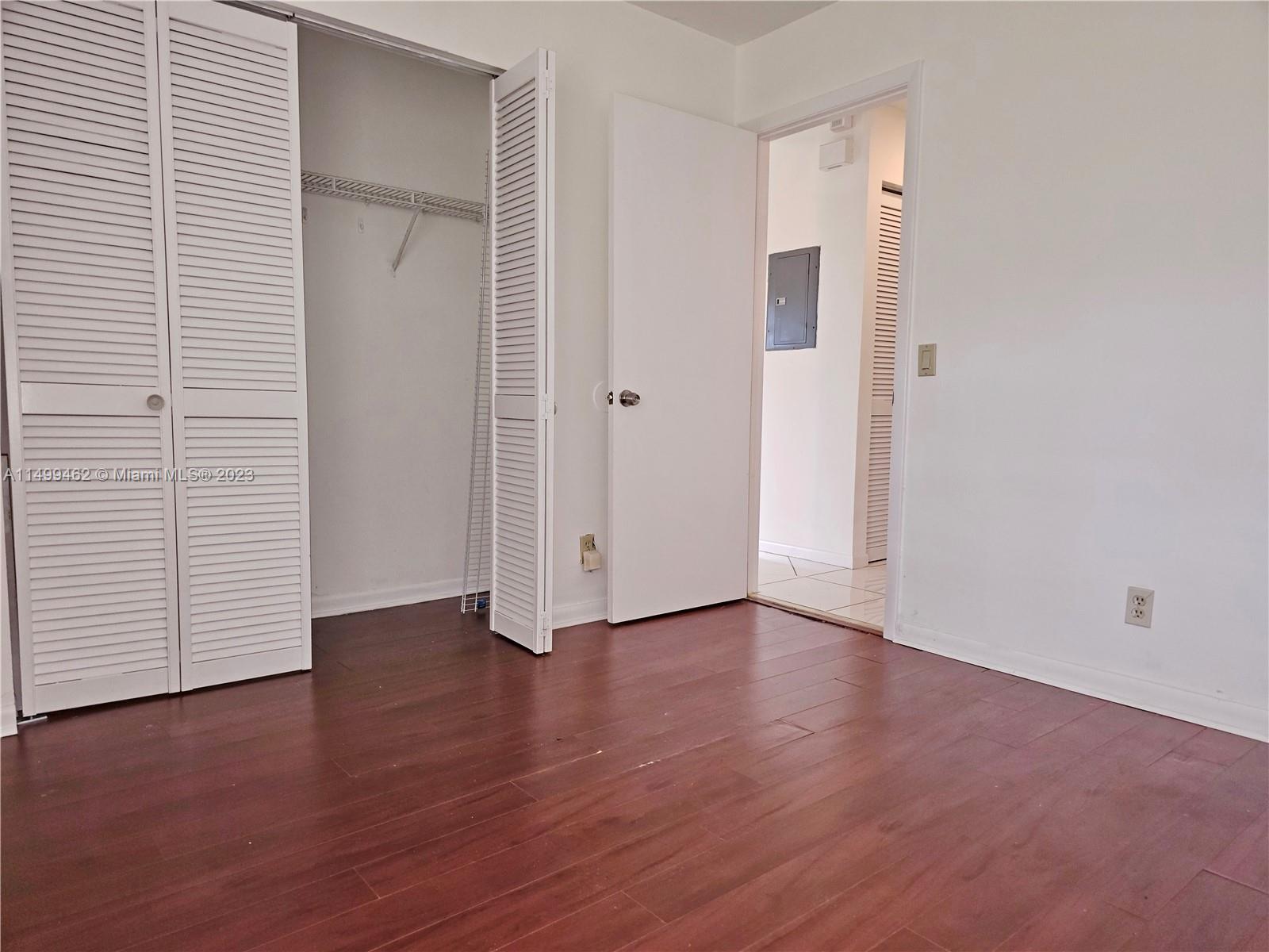 1351 Springside Dr Unit: 1351