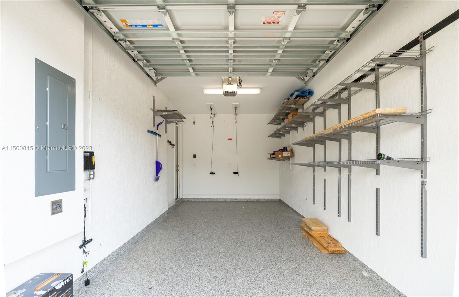4652 Horseshoe Cir Unit: :