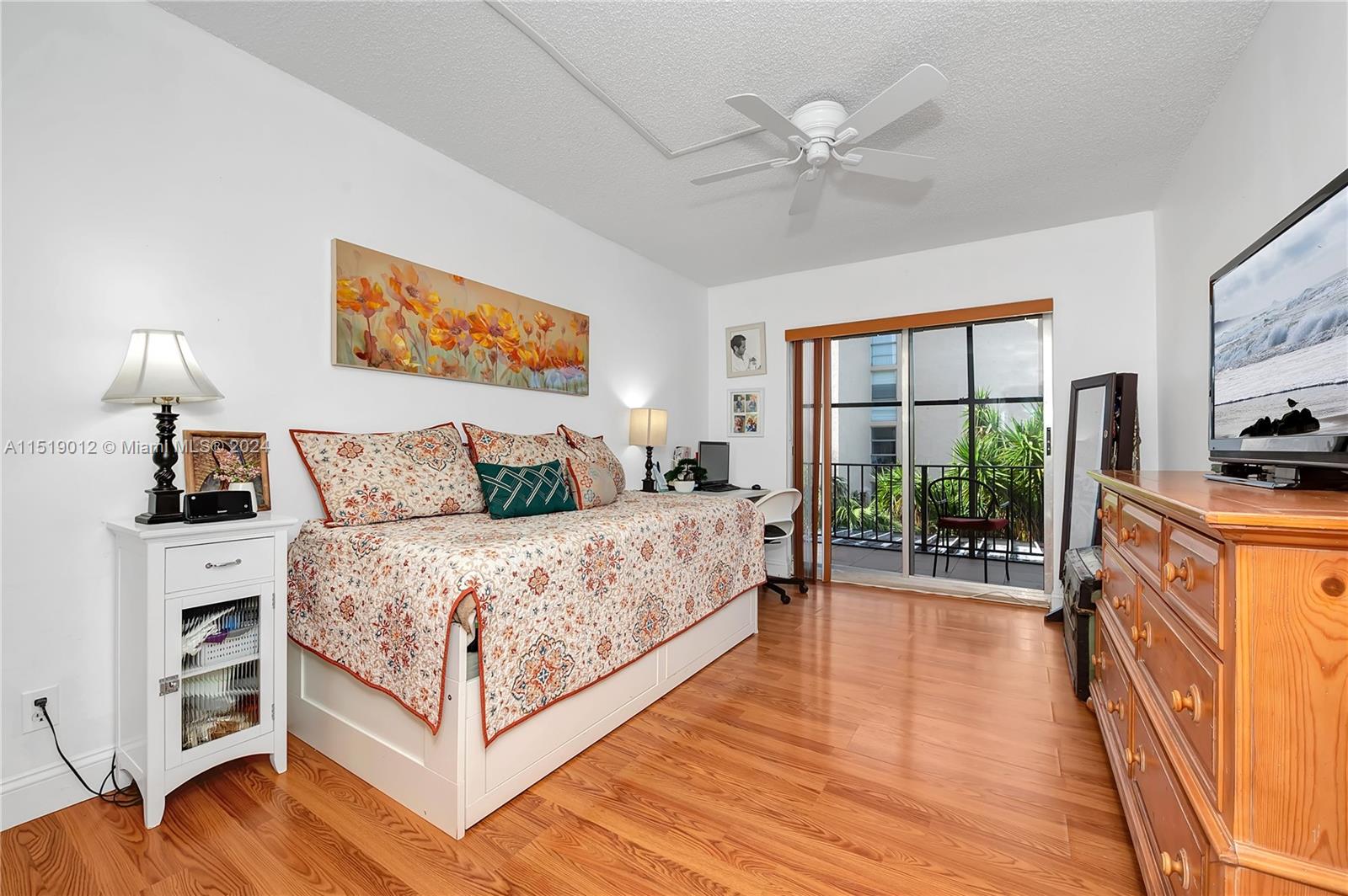 1001 Three Islands Blvd Unit: 41
