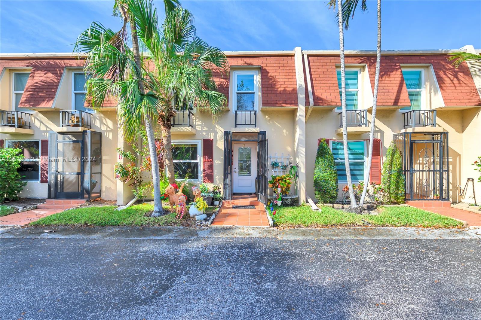 1001 Three Islands Blvd Unit: 41