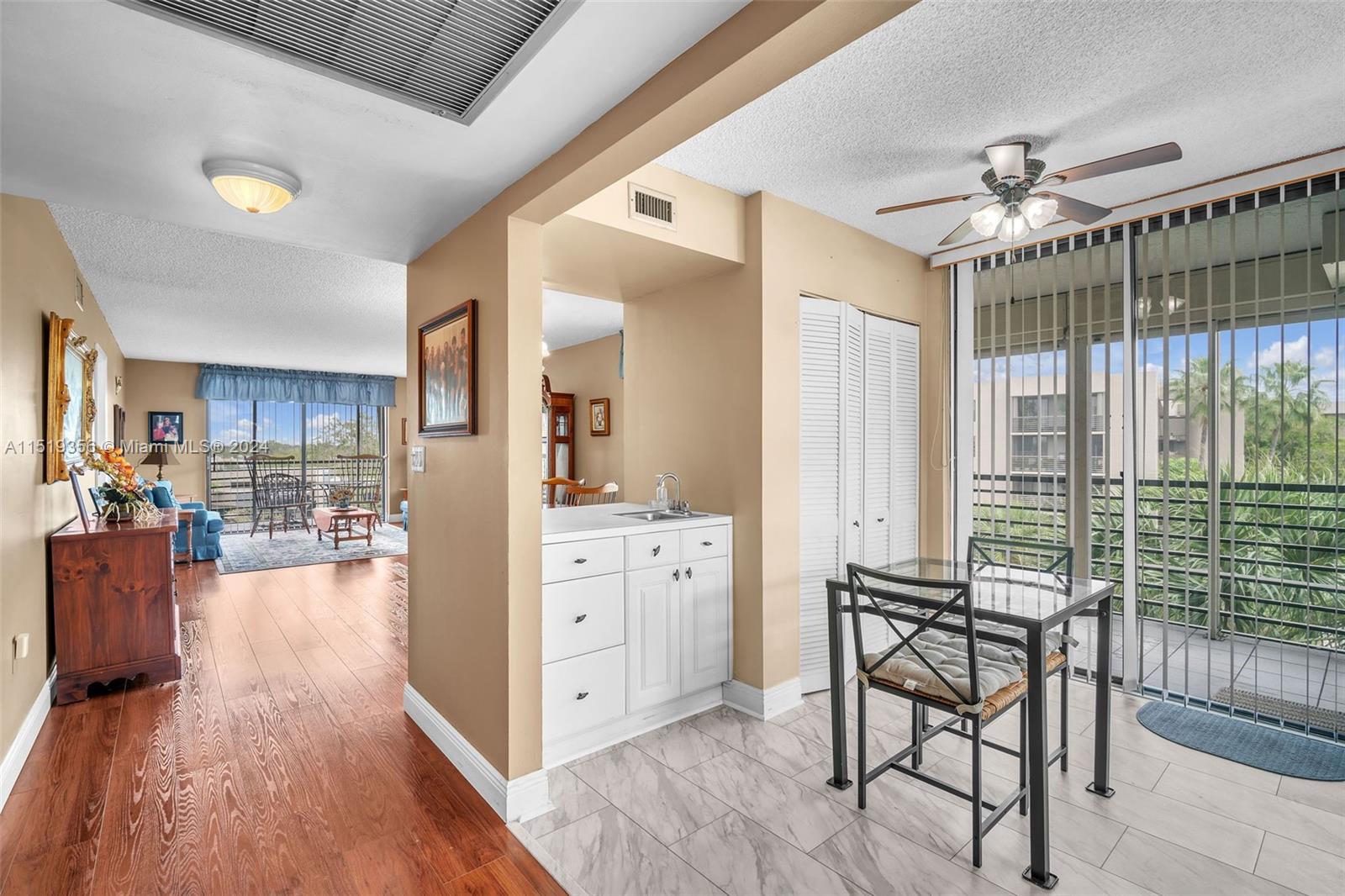 1000 Colony Point Cir Unit: 414