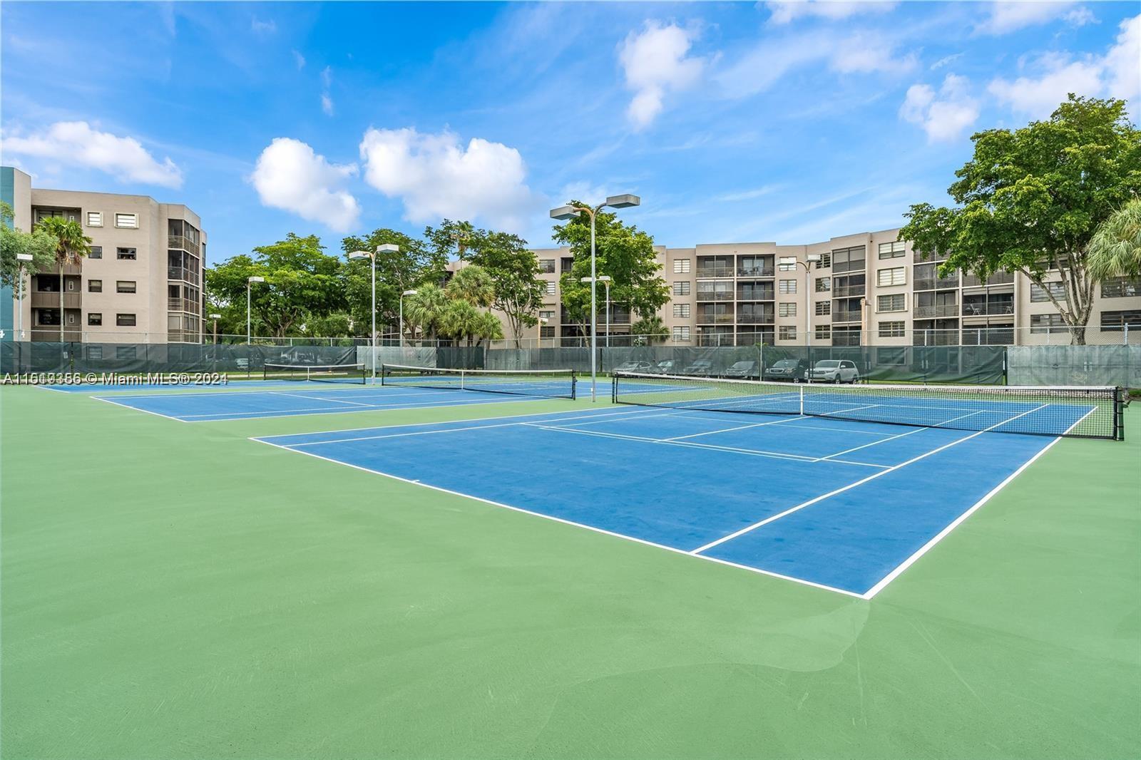 1000 Colony Point Cir Unit: 414