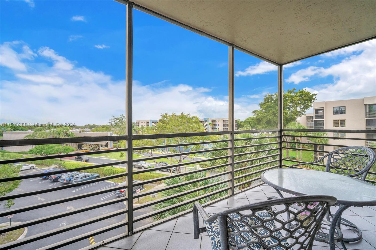 1000 Colony Point Cir Unit: 414