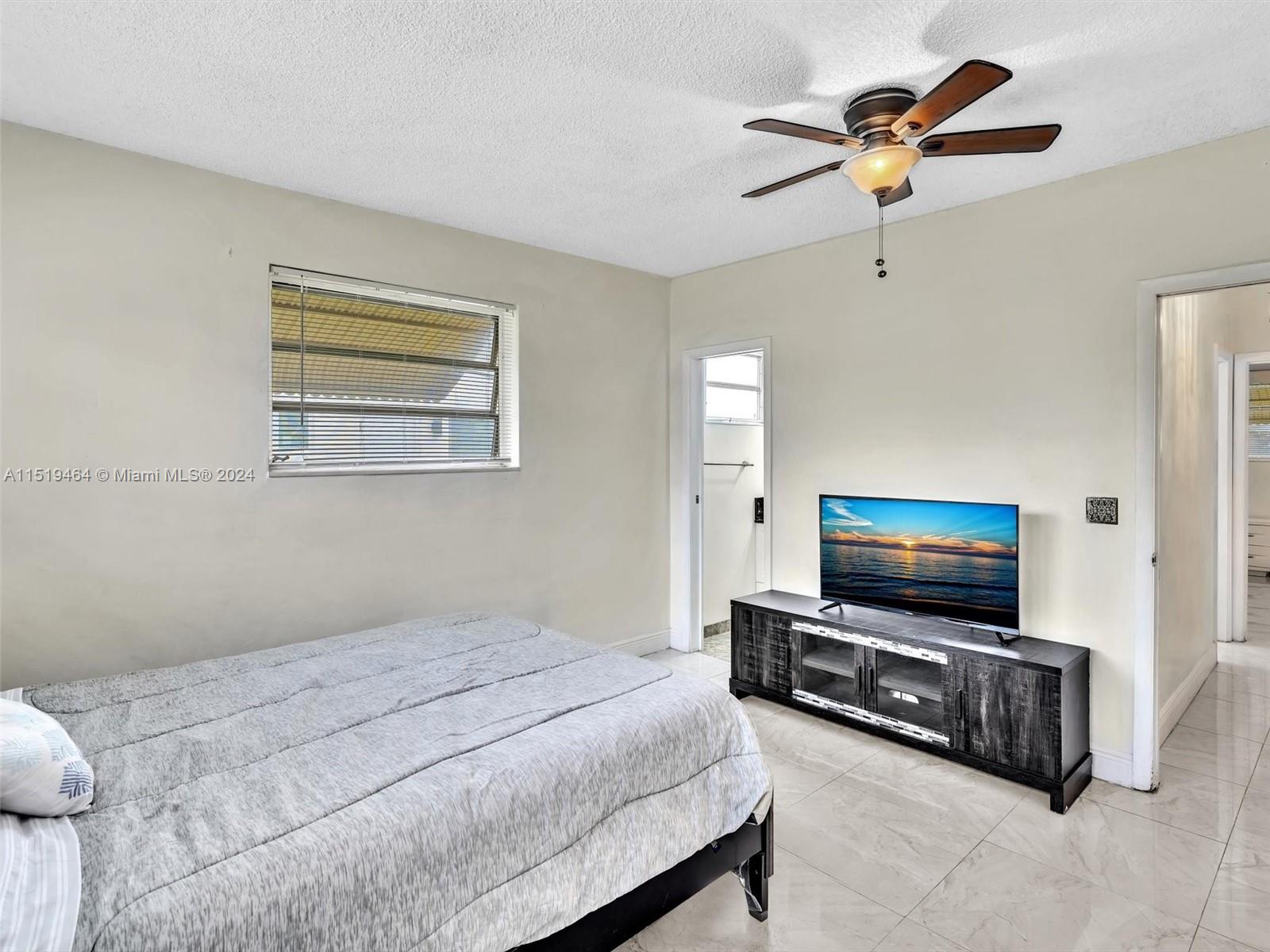 636 SW 4th Ct Unit: 636
