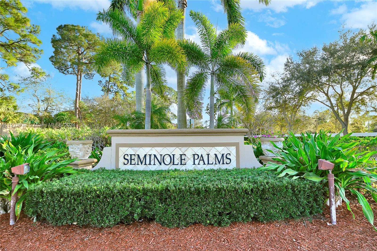 1204 Seminole Palms Dr # 1204