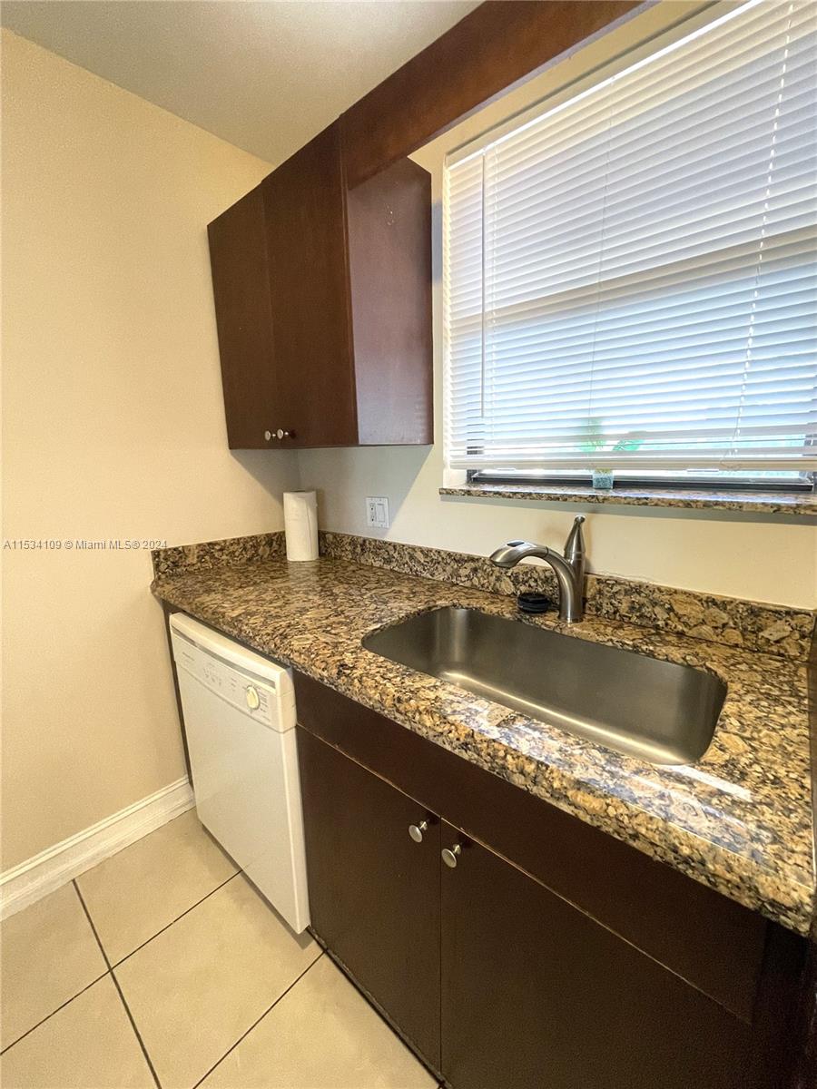 11453 NW 39th Ct Unit: 310-2