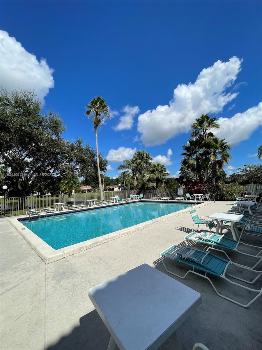 11453 NW 39th Ct Unit: 310-2