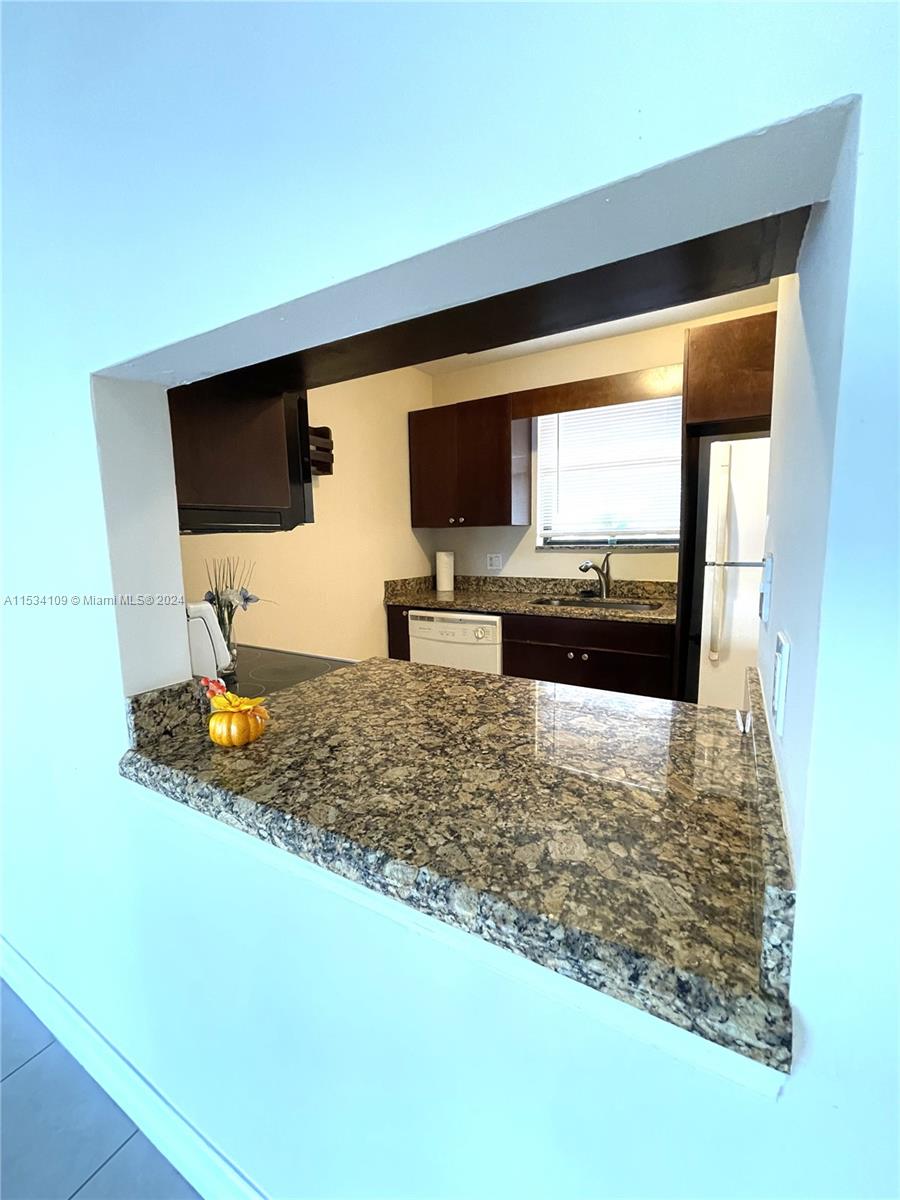 11453 NW 39th Ct Unit: 310-2