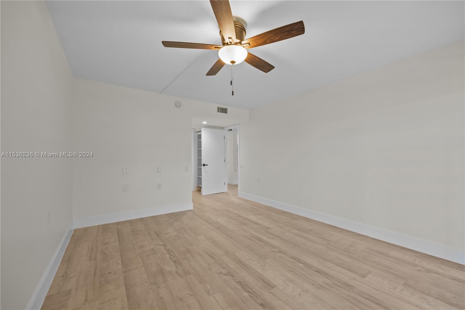 4602 Martinique Way # D2