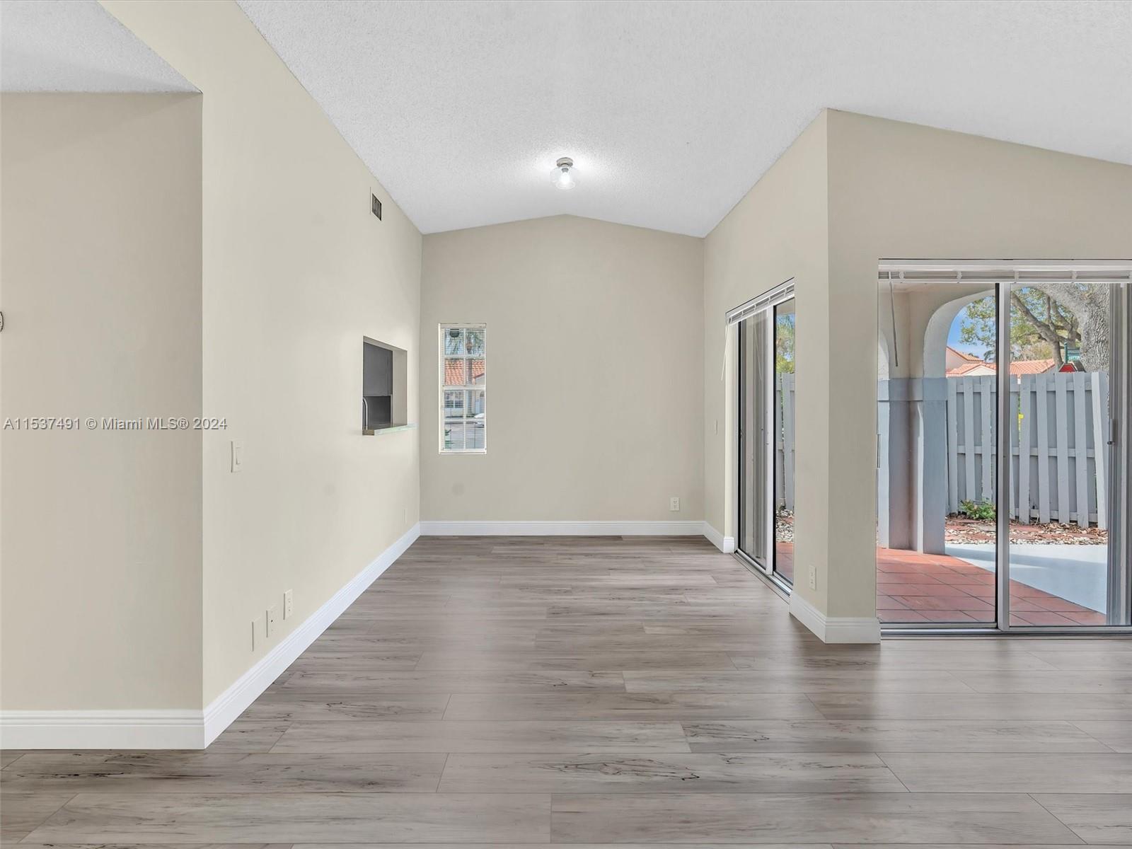 1436 Springside Dr # 1436