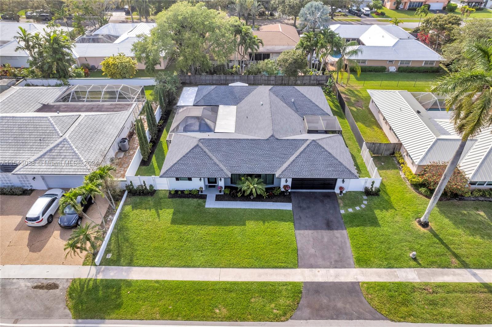 261 El Dorado Pkwy