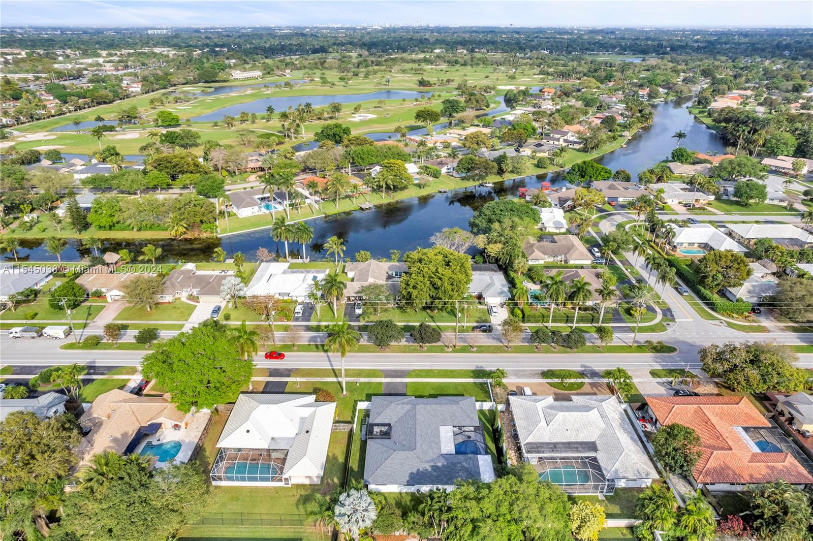 261 El Dorado Pkwy
