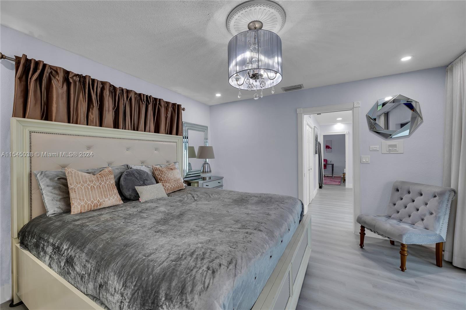 261 El Dorado Pkwy