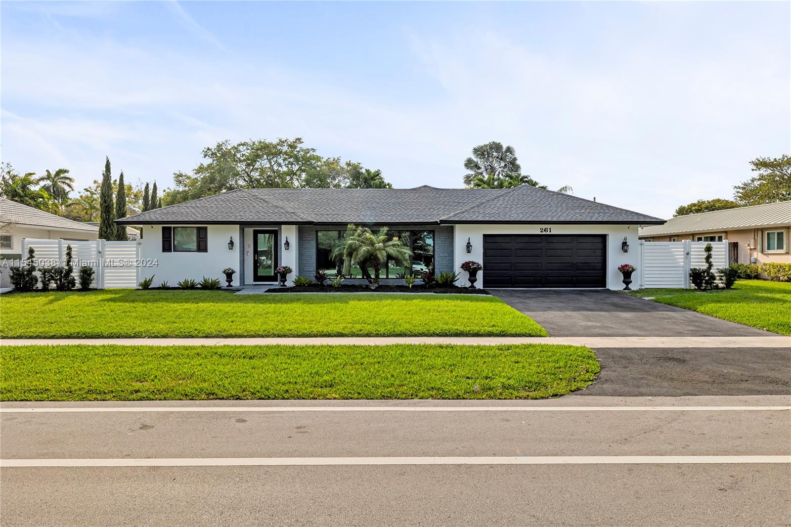 261 El Dorado Pkwy