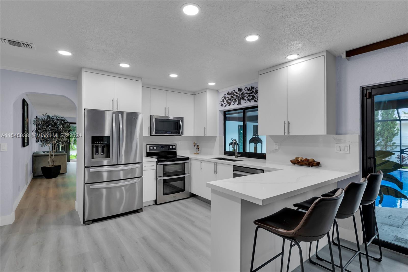 261 El Dorado Pkwy