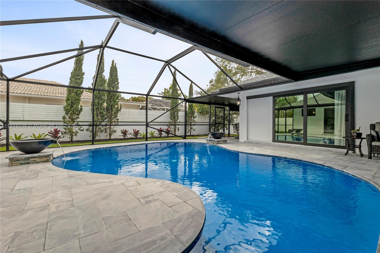 261 El Dorado Pkwy