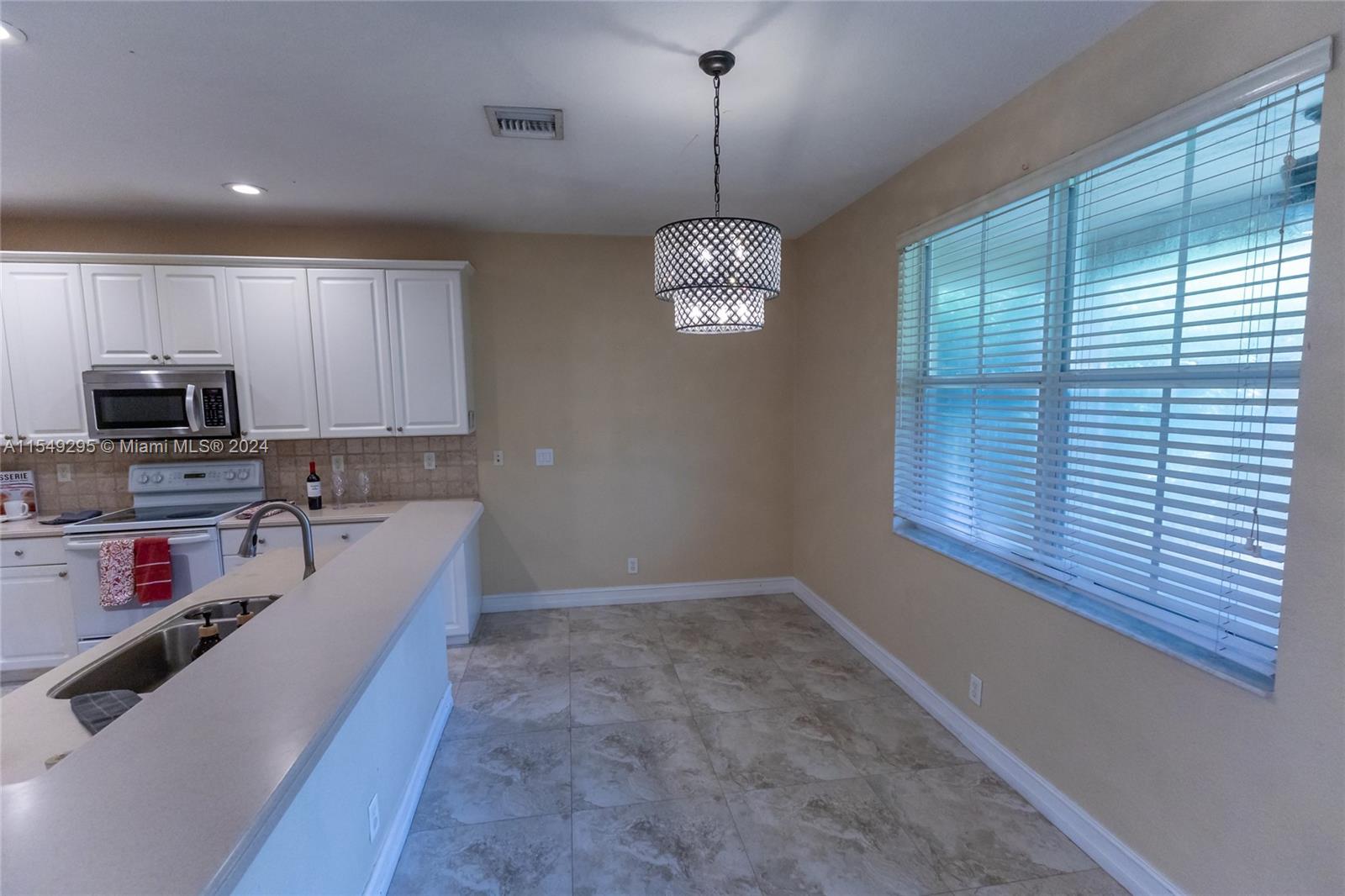 636 Bald Cypress Rd