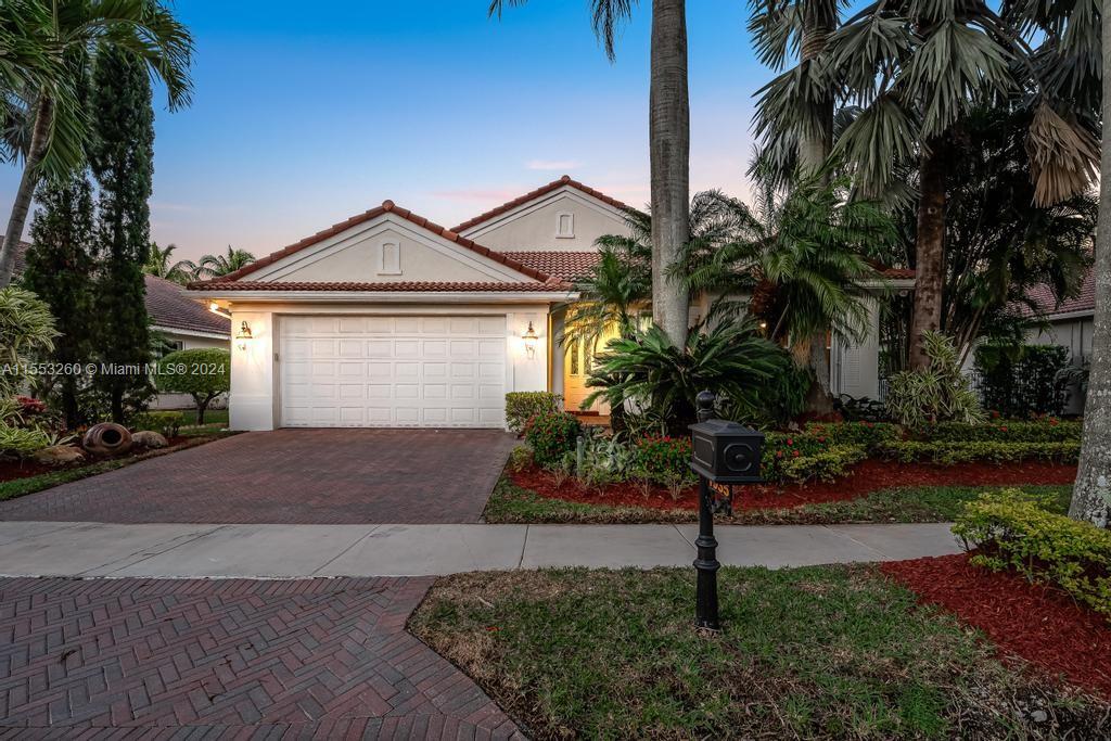 1935 Harbor View Cir
