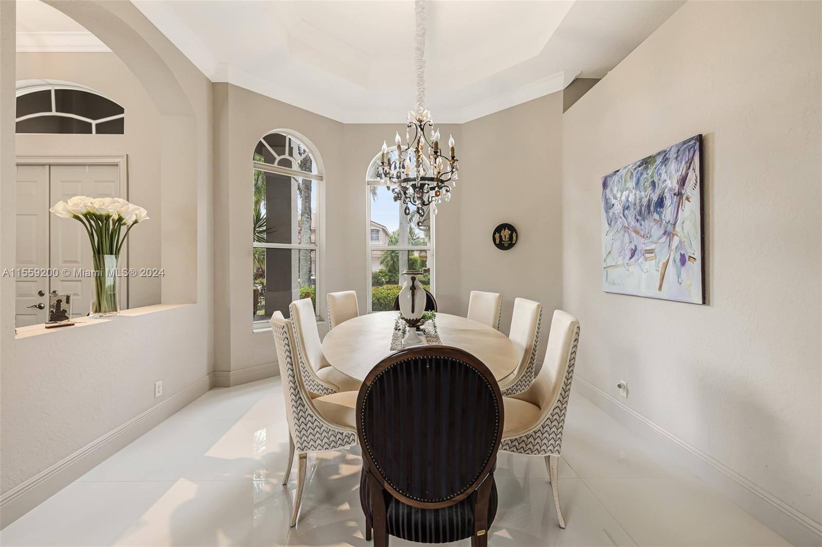 1611 Victoria Pointe Ln