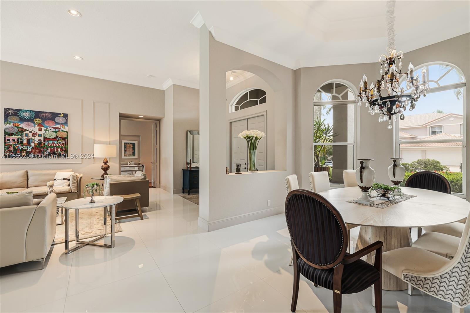 1611 Victoria Pointe Ln