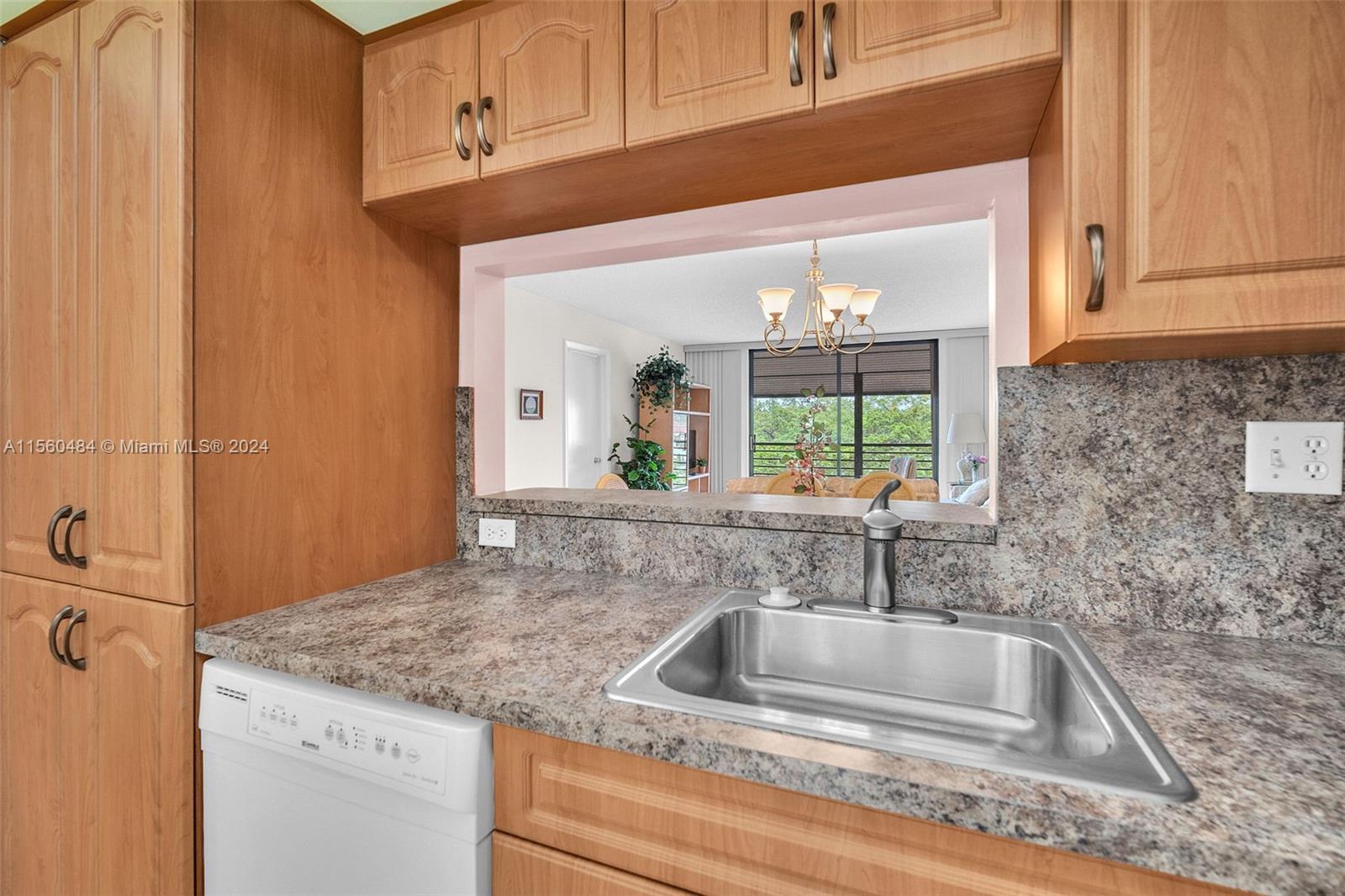 901 Colony Point Cir # 312
