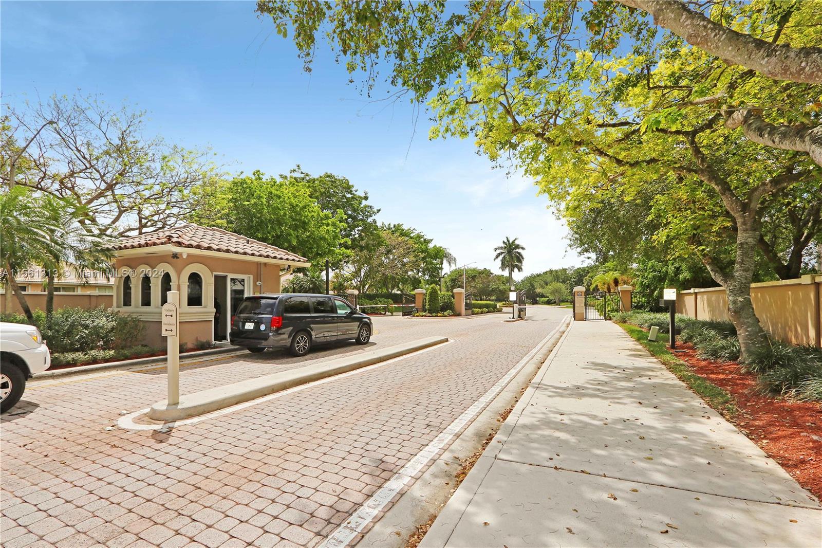 16866 SW 1st Pl