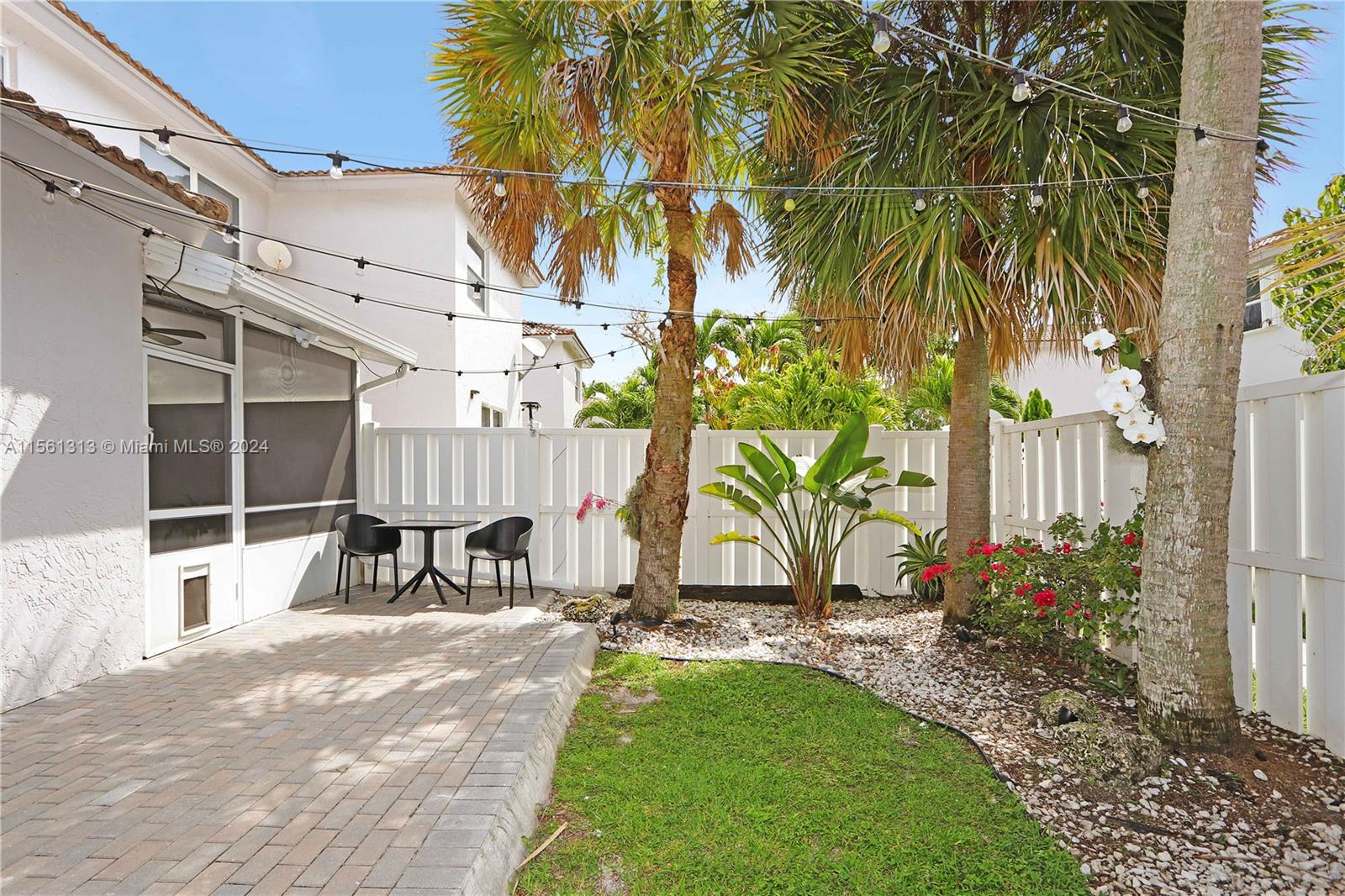 16866 SW 1st Pl