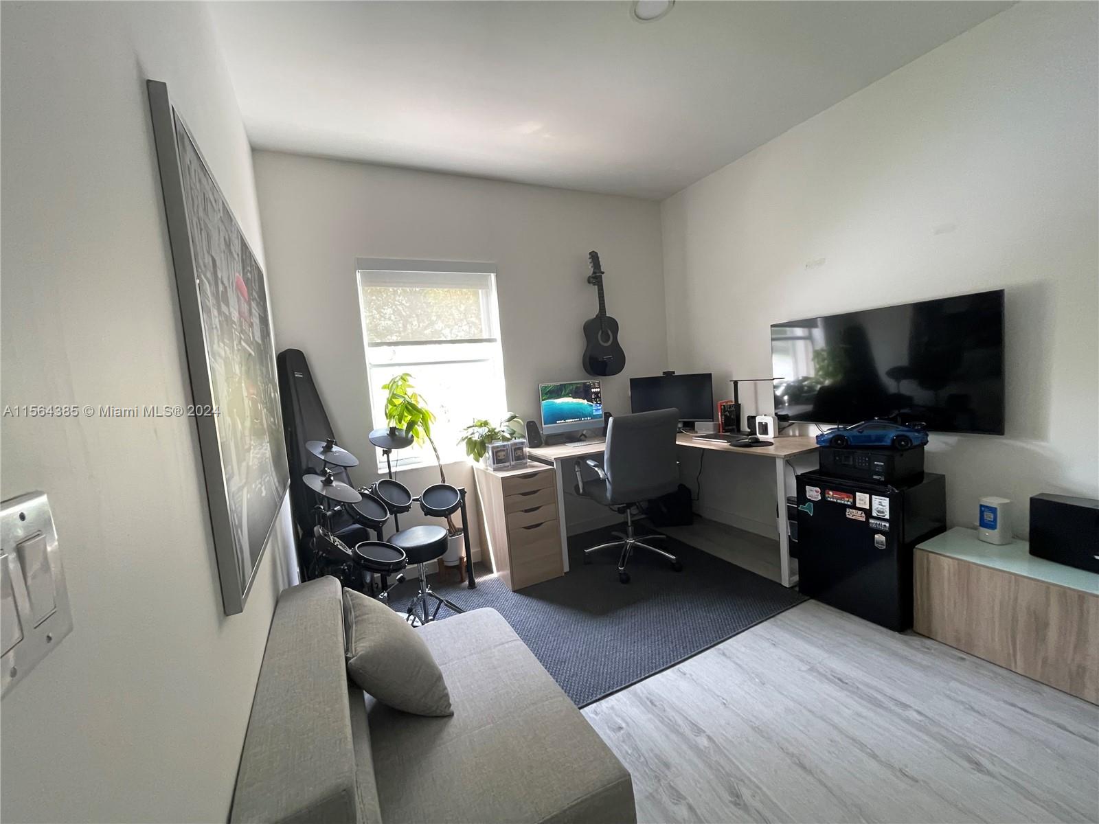 16329 Emerald Cove Rd