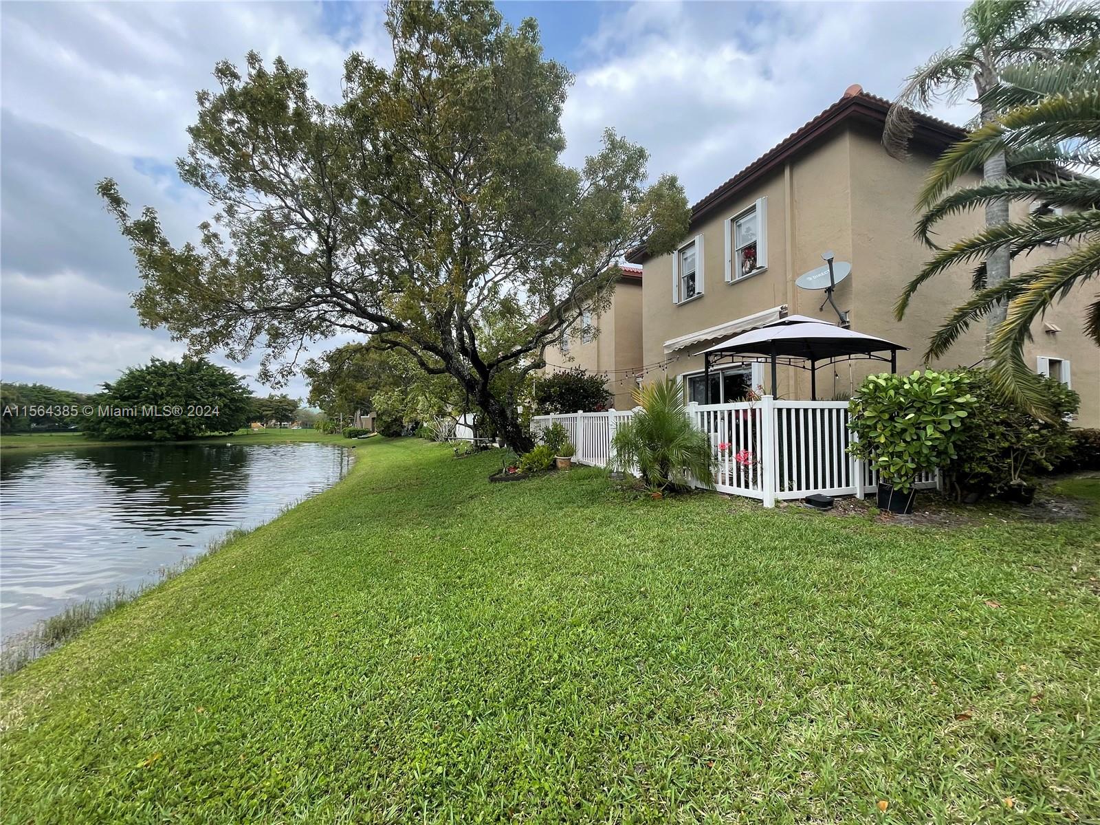16329 Emerald Cove Rd
