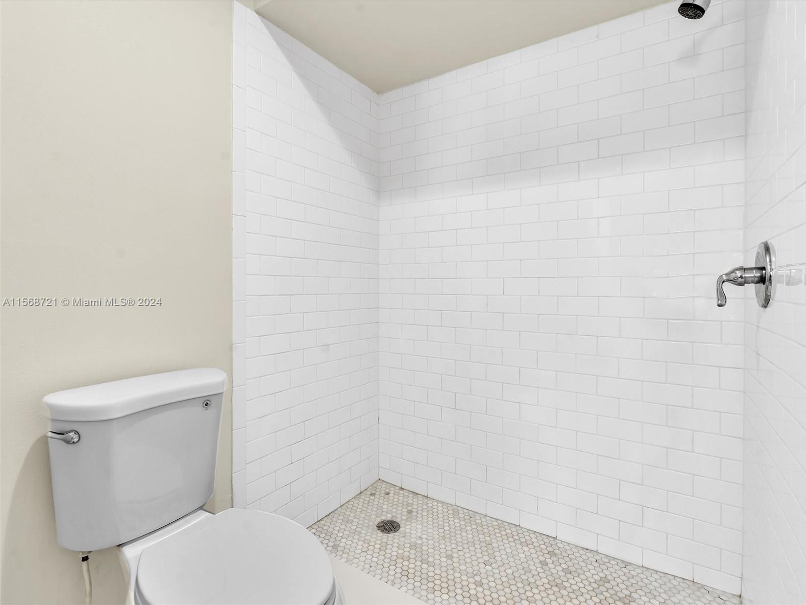 1436 Springside Dr