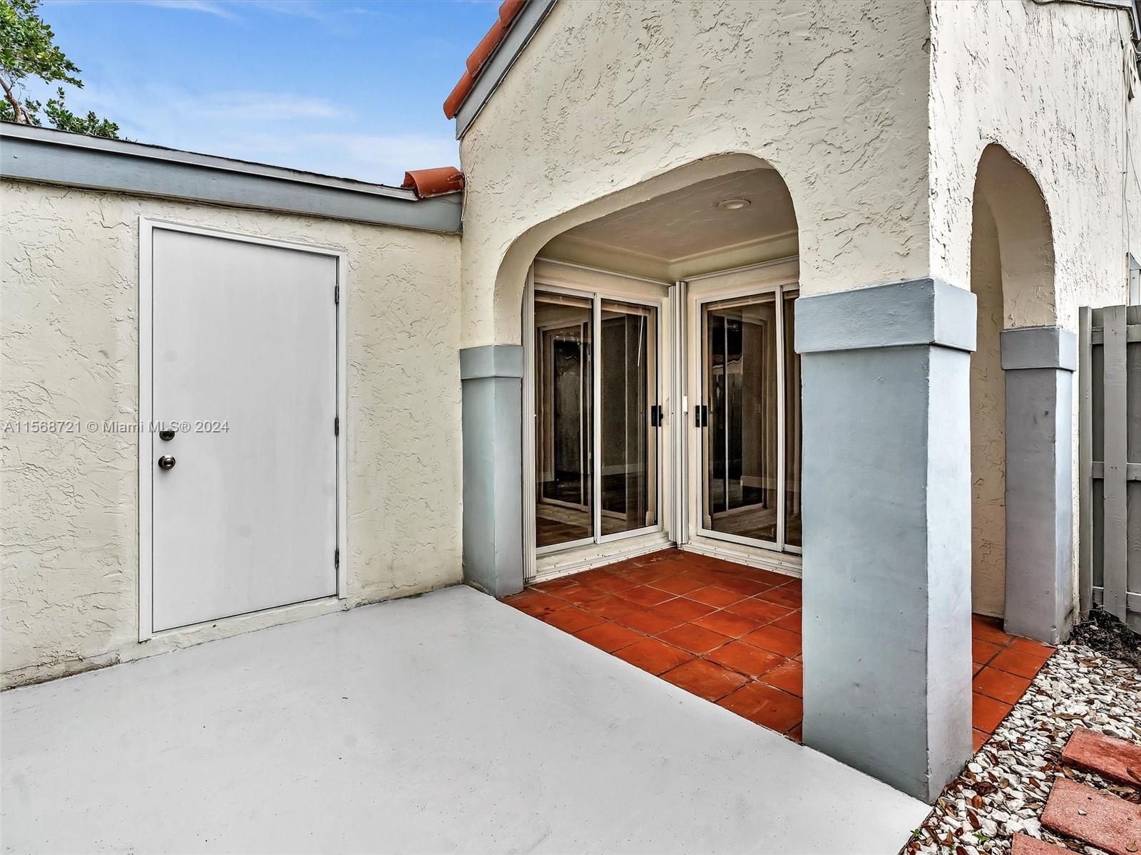 1436 Springside Dr