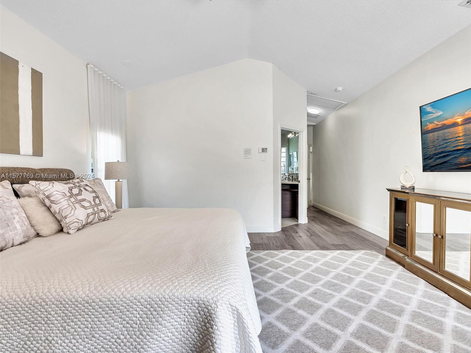 1225 Jasmine Cir
