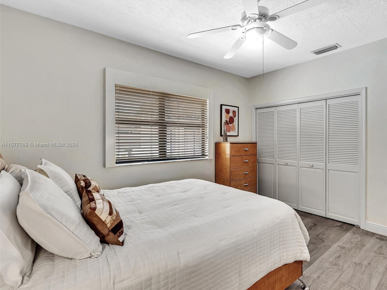 1225 Jasmine Cir