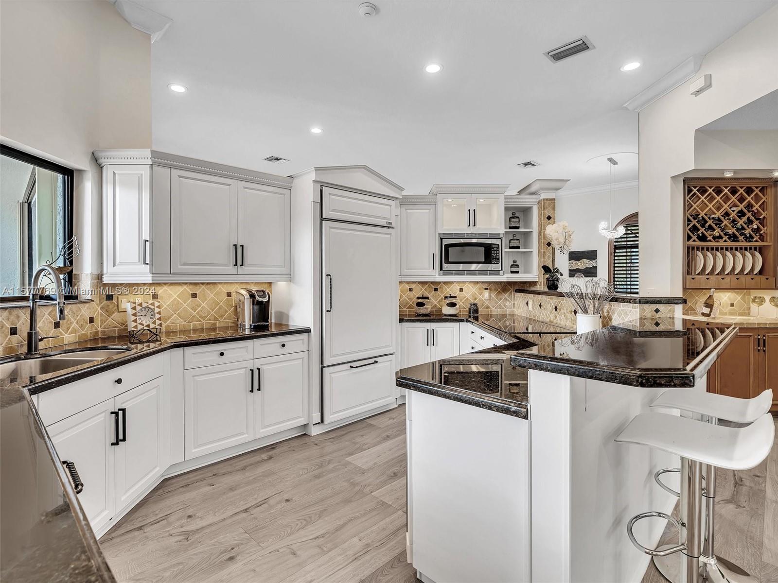 1225 Jasmine Cir