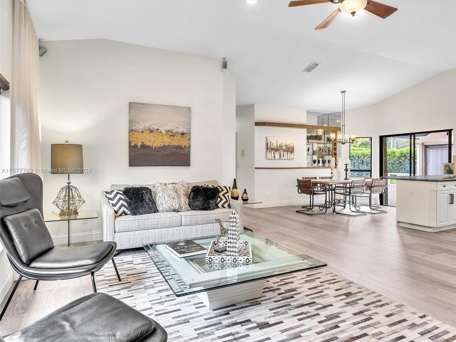 1225 Jasmine Cir