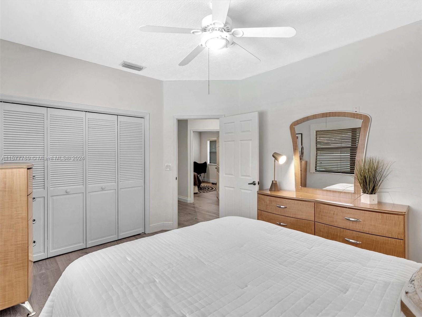 1225 Jasmine Cir