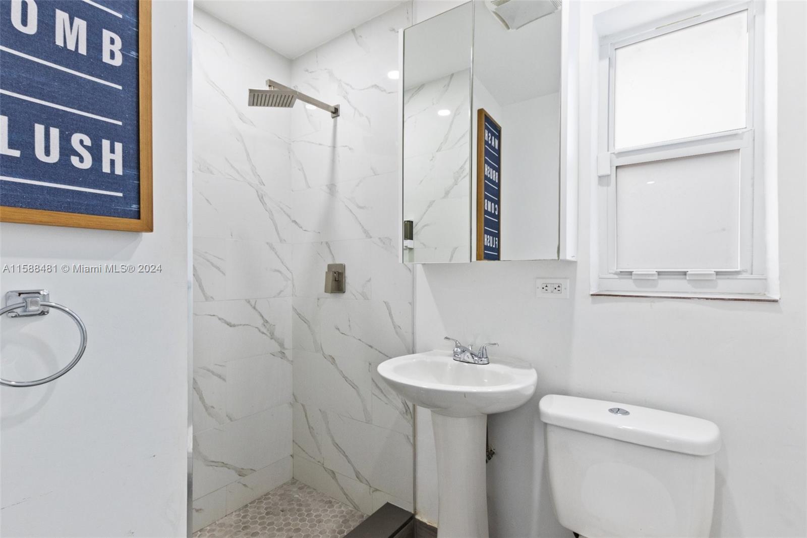 24 NW 50th St