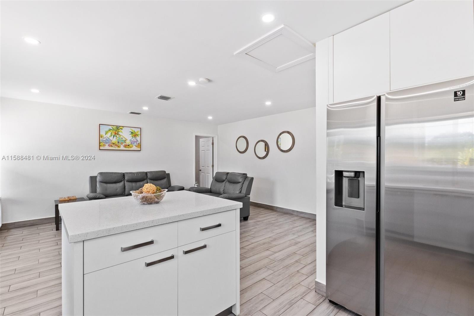24 NW 50th St