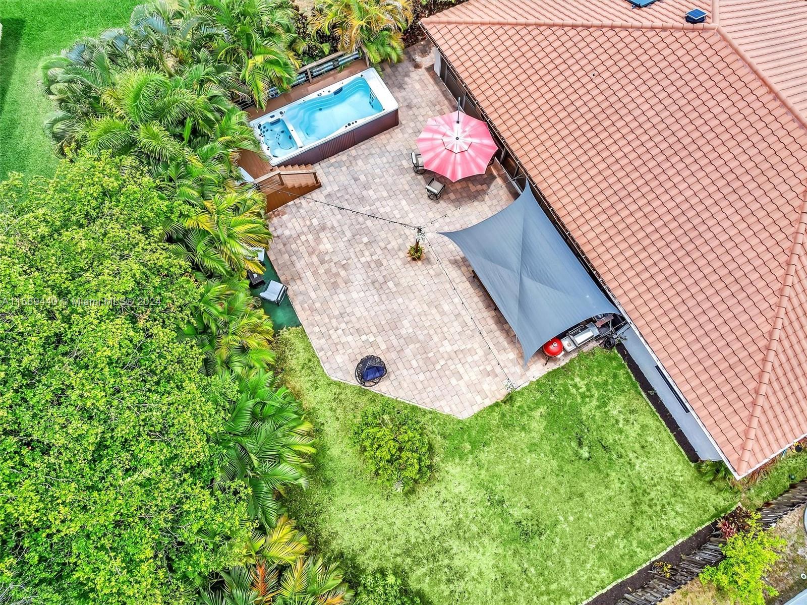 5600 Knighthurst Way