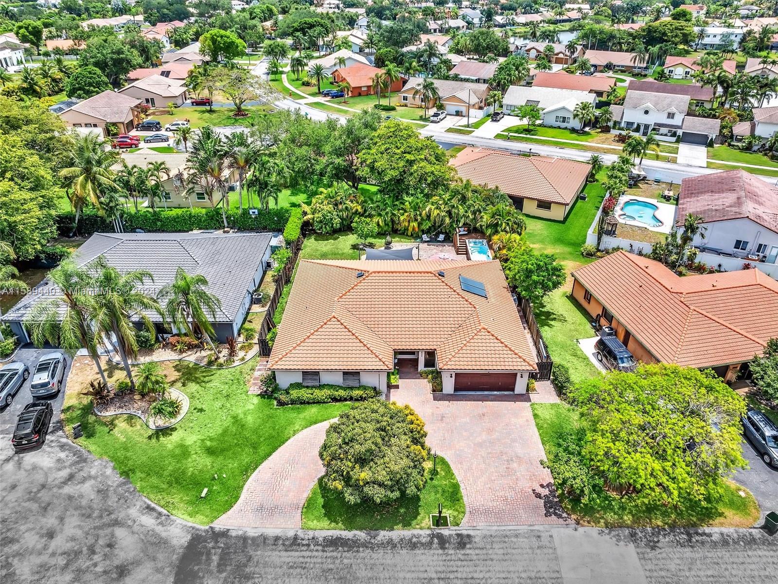 5600 Knighthurst Way