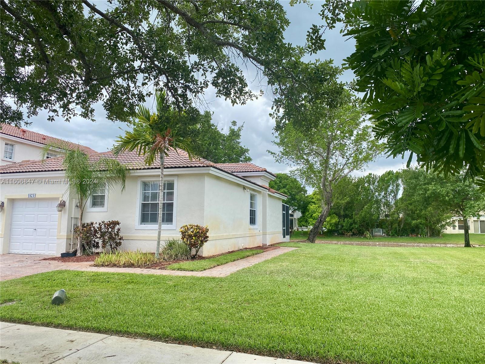 18734 SW 28th Ct