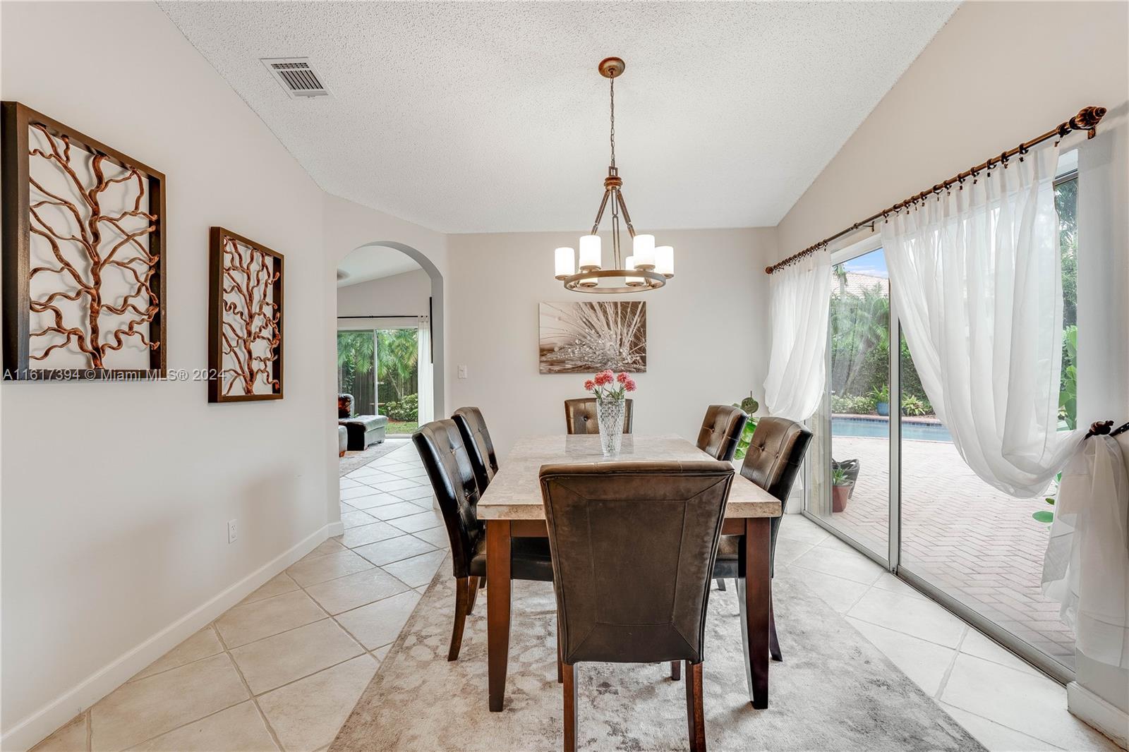 333 SW 187th Ter