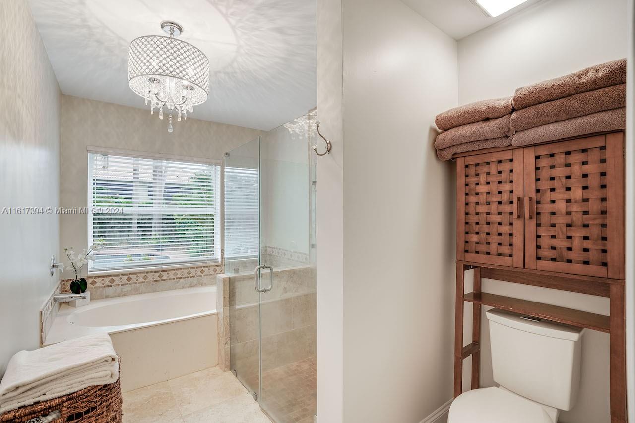 333 SW 187th Ter