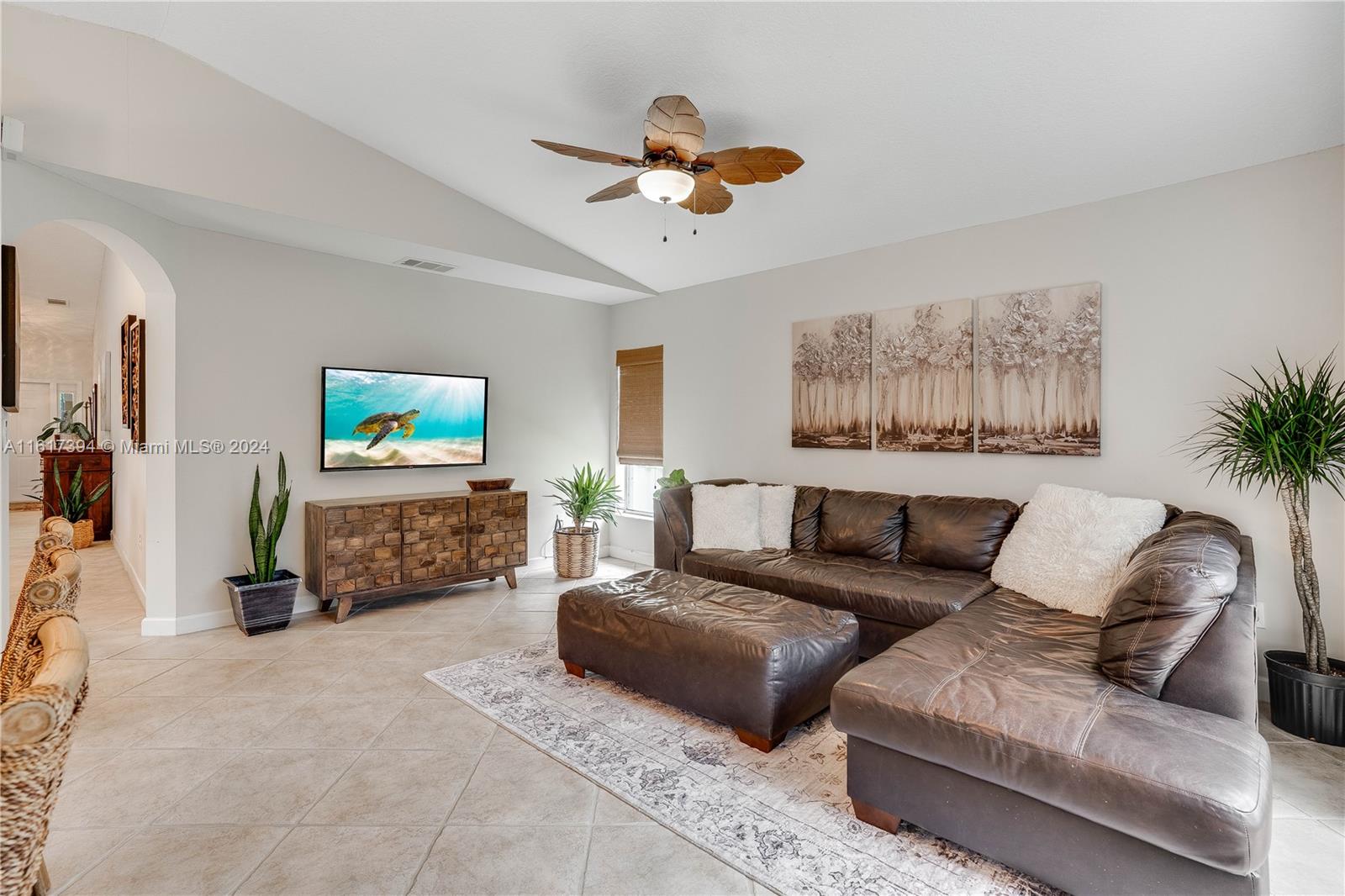 333 SW 187th Ter